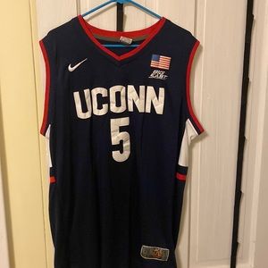 Paige bueckers uconn jersey!